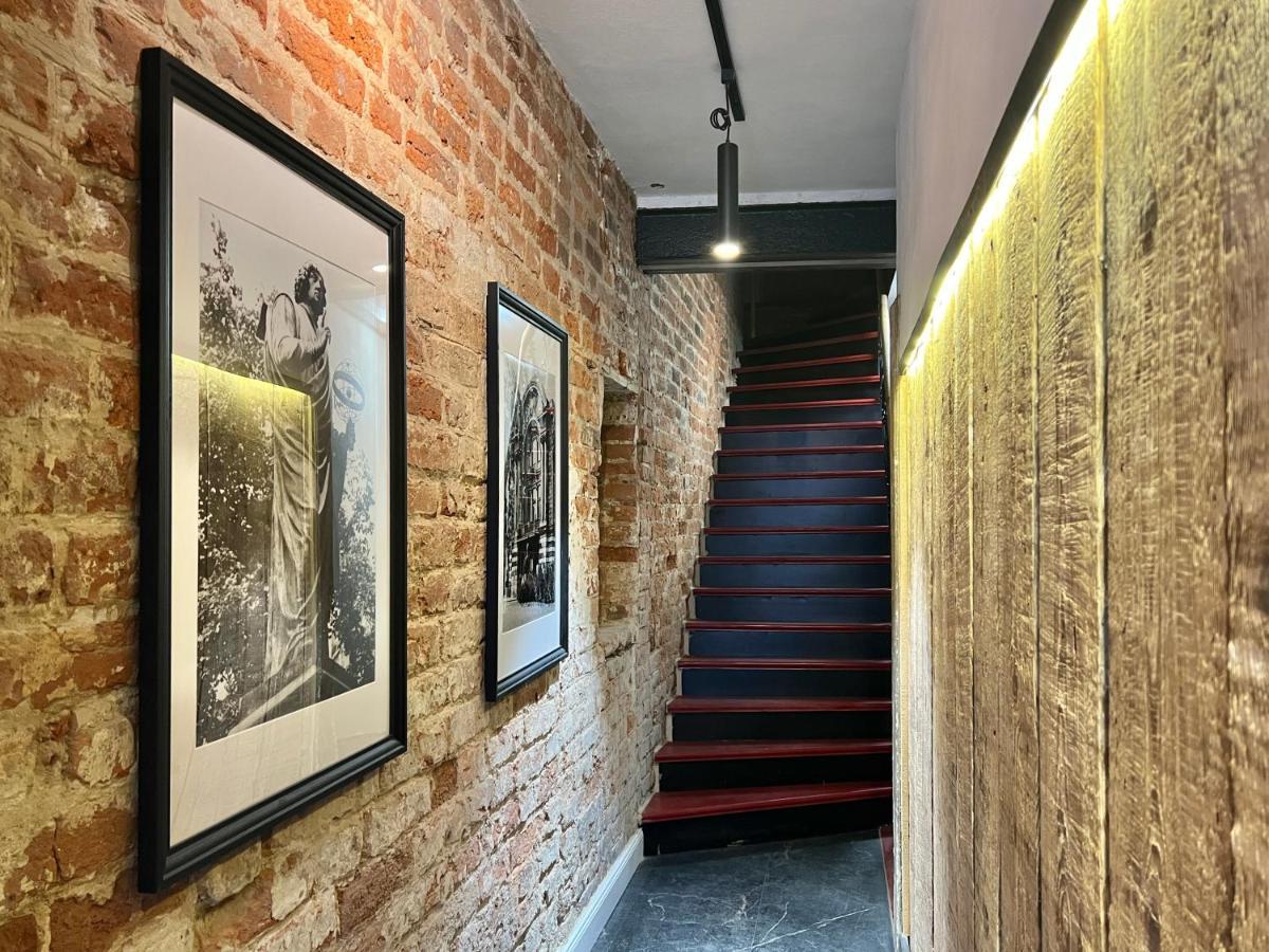 Pudrowy Apartament Old Town Design Stary Toruń Extérieur photo